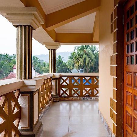 Jm Vista Suites Mapusa Exterior foto